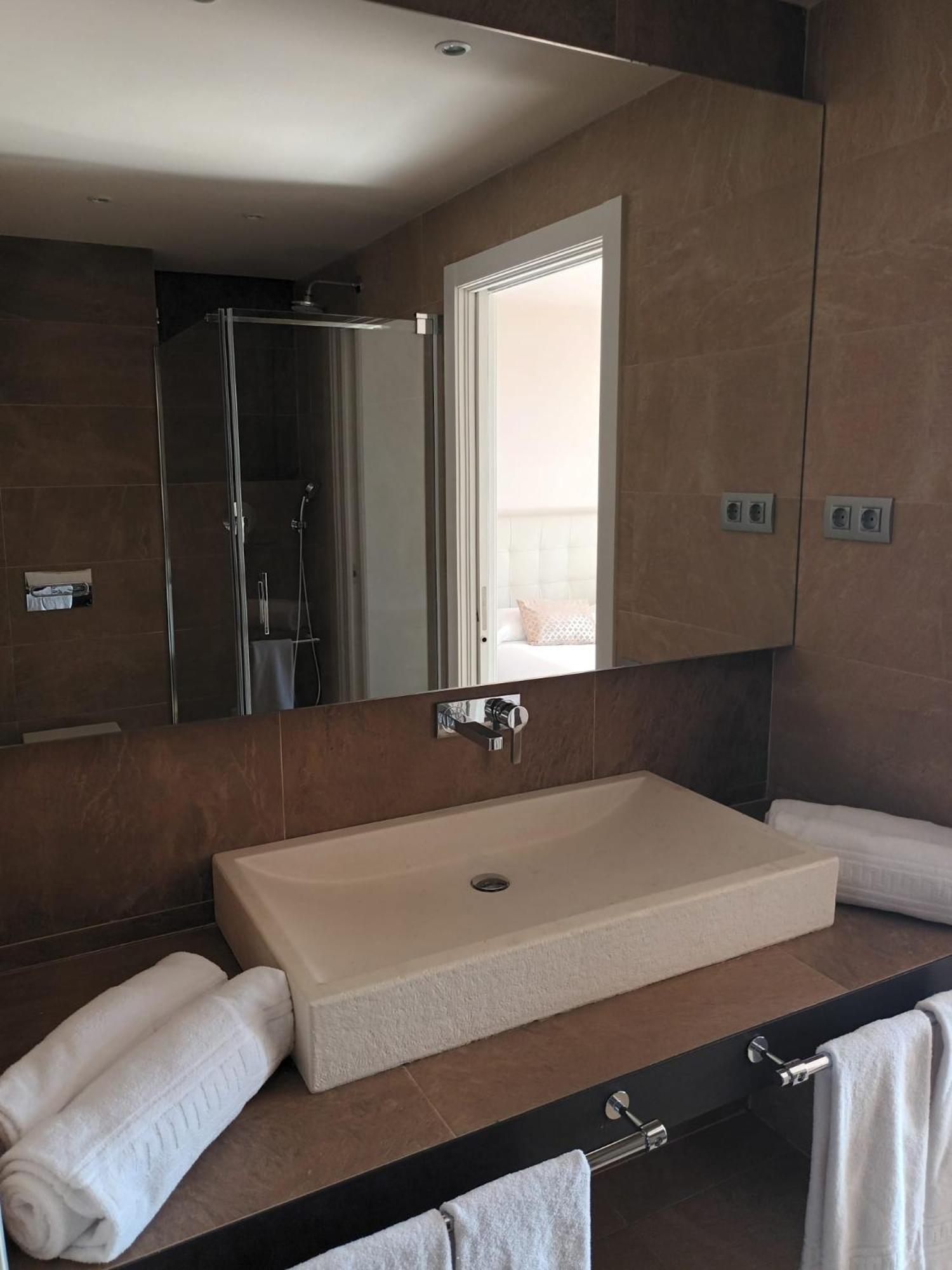 Hotel Monegal Barcelona Phòng bức ảnh