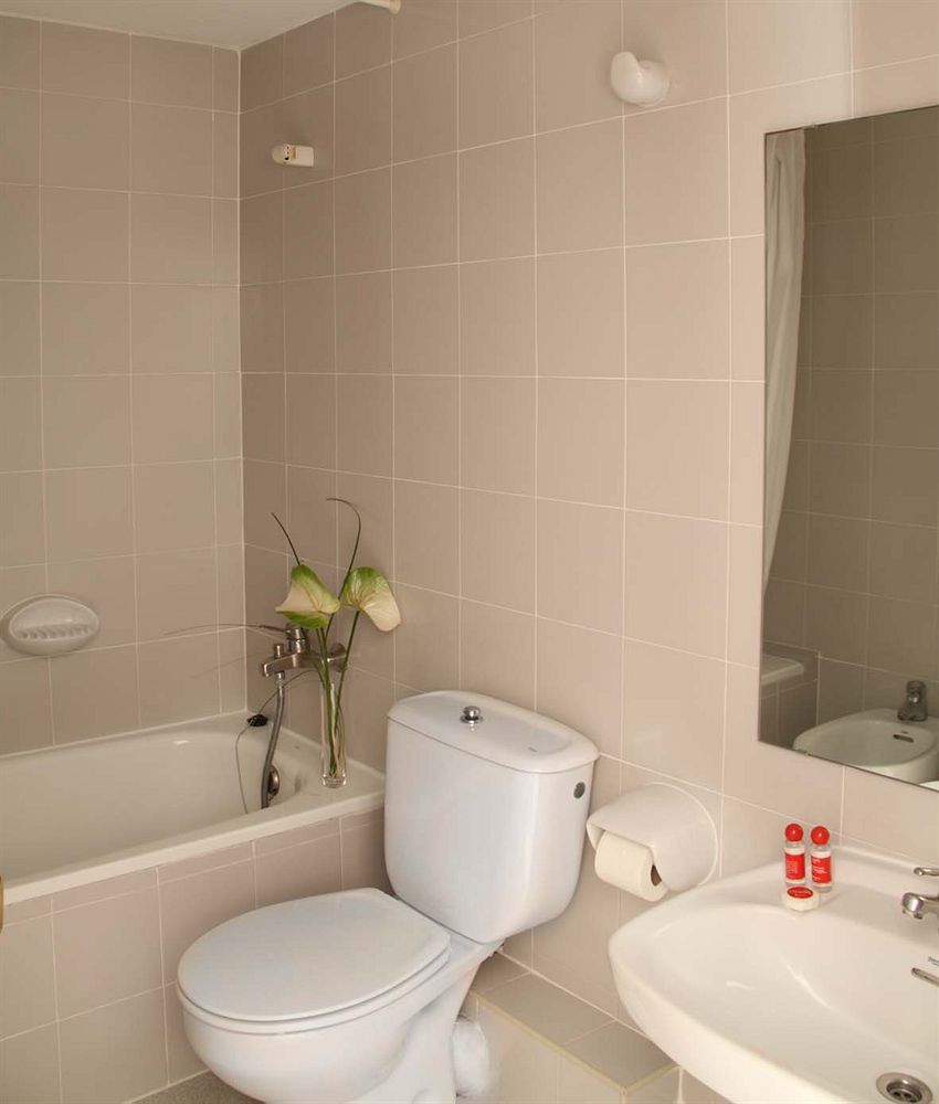 Hotel Monegal Barcelona Phòng bức ảnh