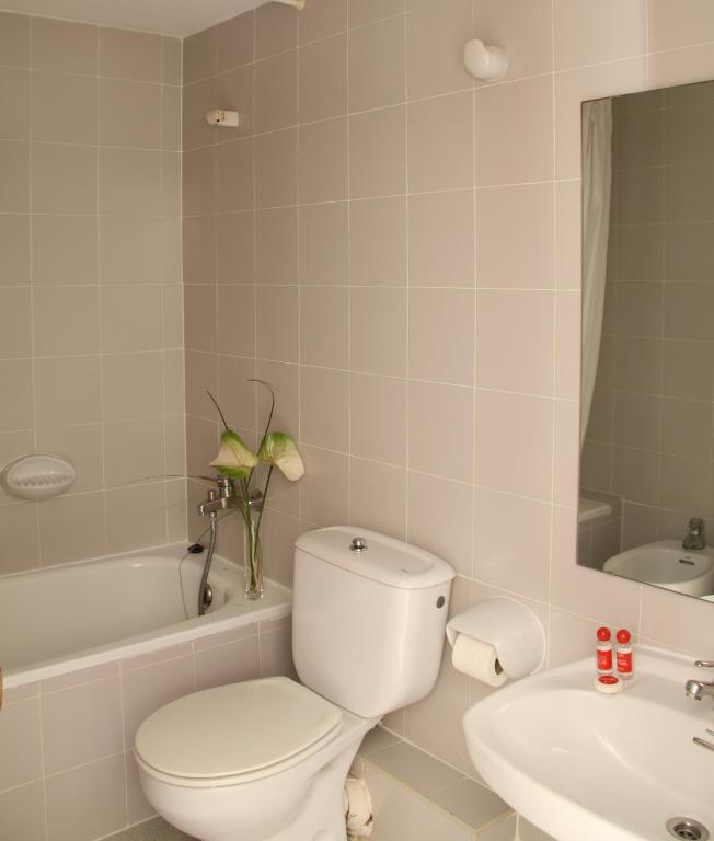 Hotel Monegal Barcelona Phòng bức ảnh