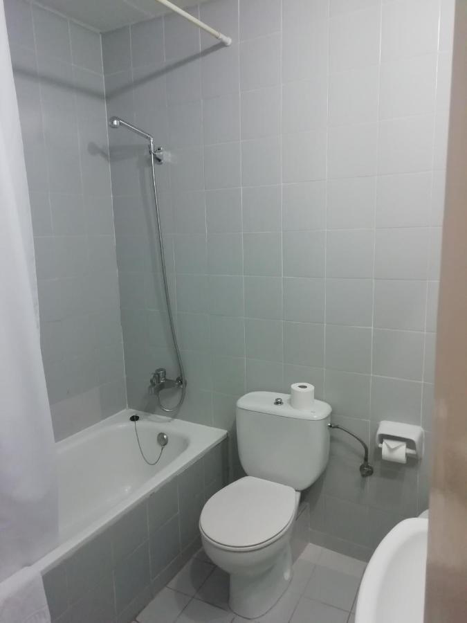 Hotel Monegal Barcelona Ngoại thất bức ảnh