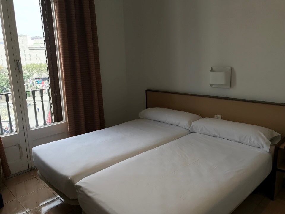 Hotel Monegal Barcelona Ngoại thất bức ảnh