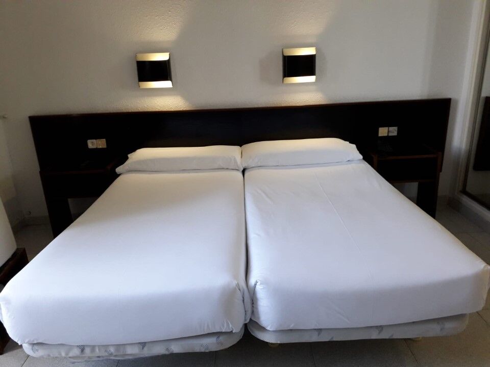 Hotel Monegal Barcelona Ngoại thất bức ảnh